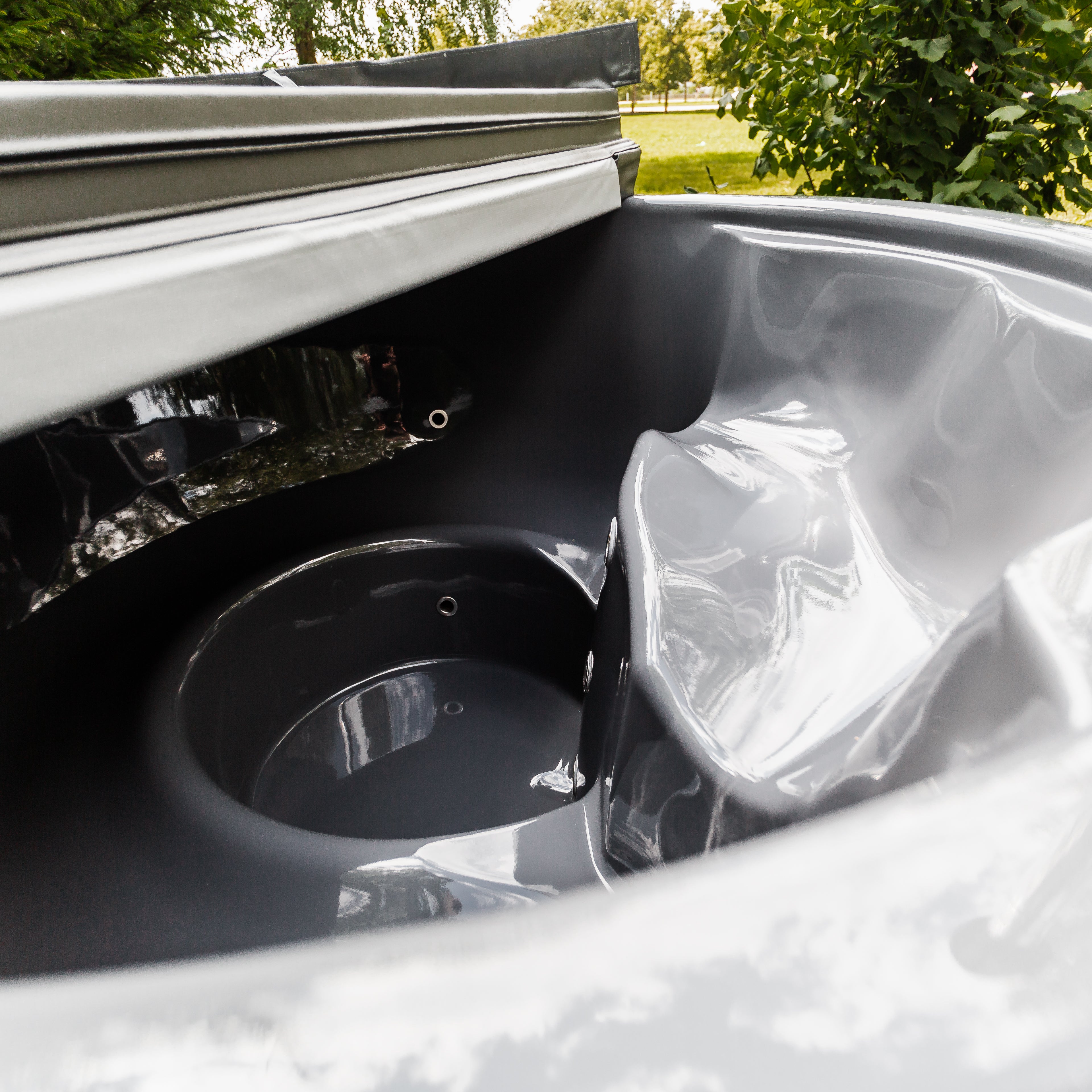 Mande Spa USA MWT4 Wood-Fired Hot Tub