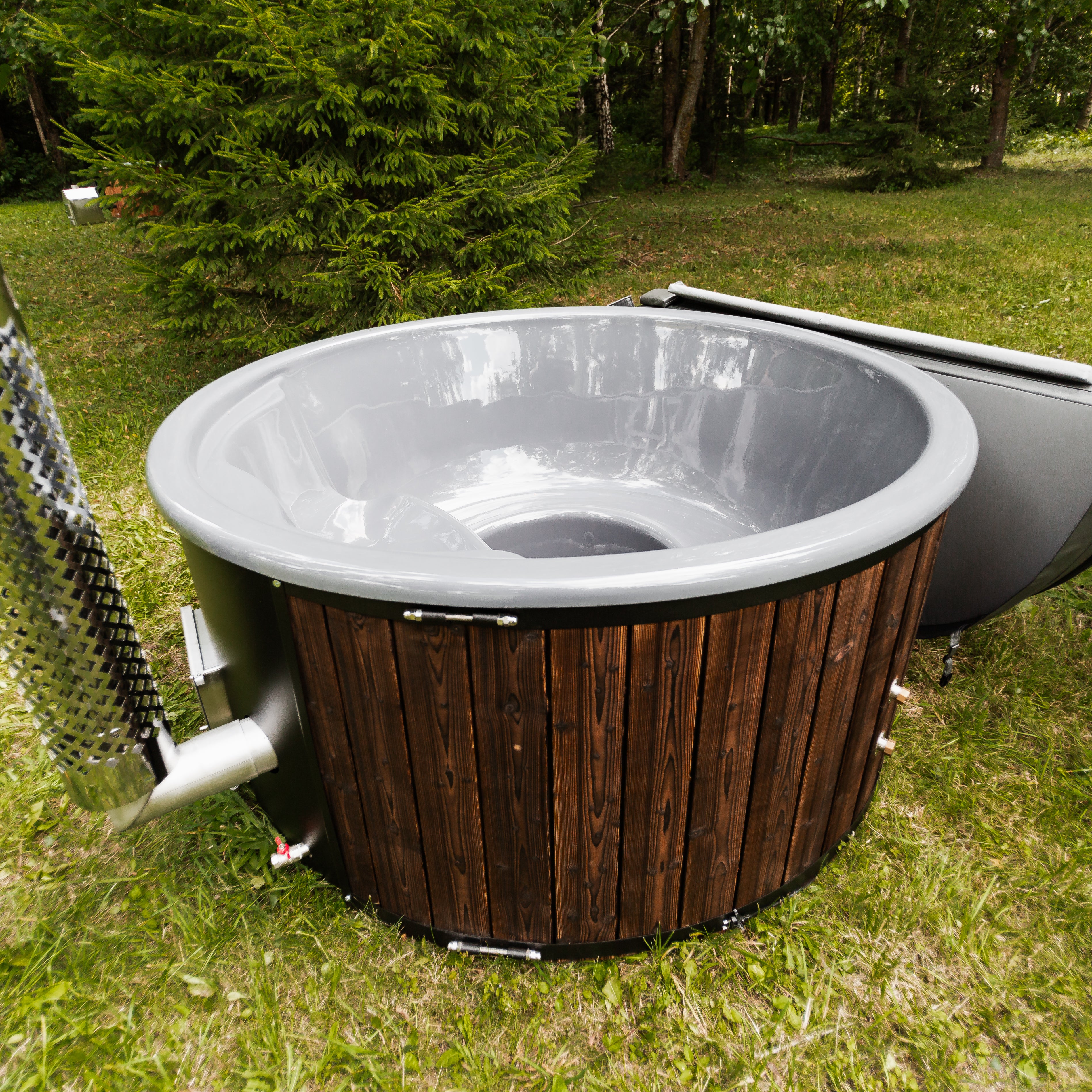 Mande Spa USA MWT4 Wood-Fired Hot Tub