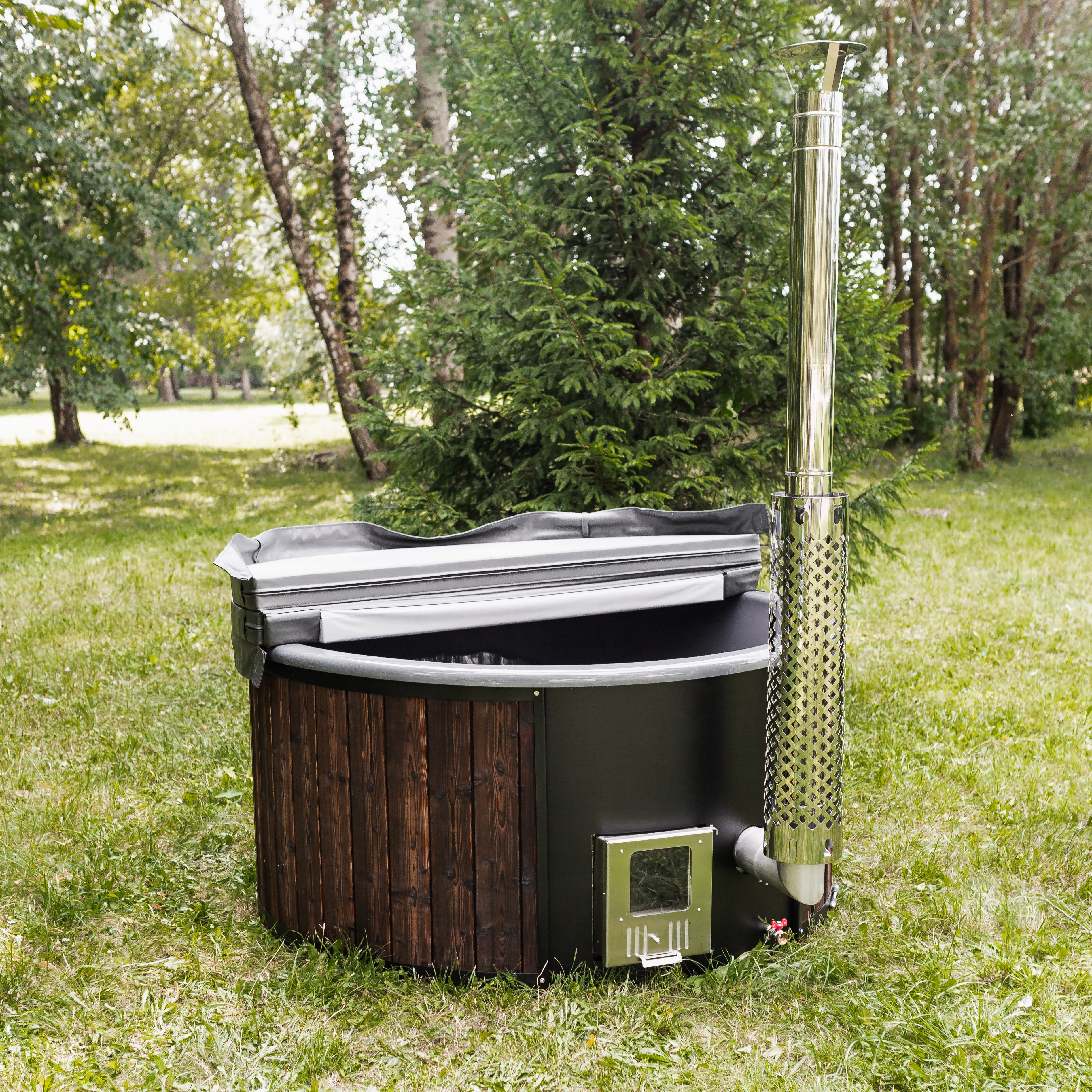 Mande Spa USA MWT4 Wood-Fired Hot Tub