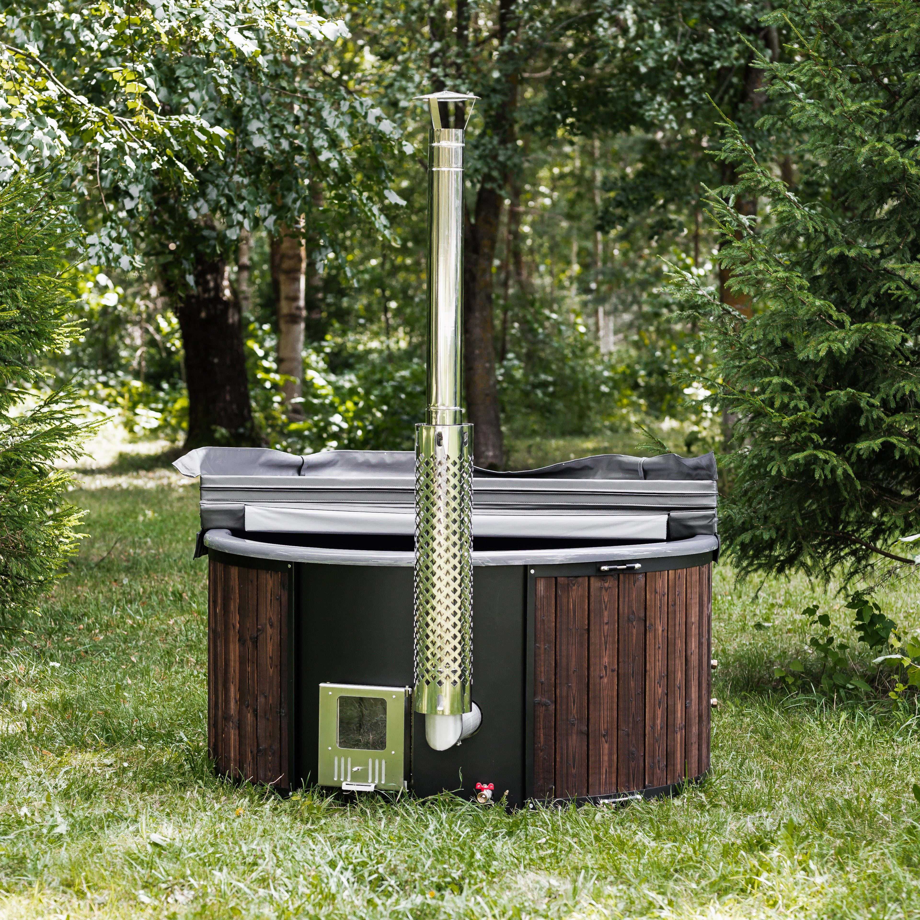 Mande Spa USA MWT4 Wood-Fired Hot Tub